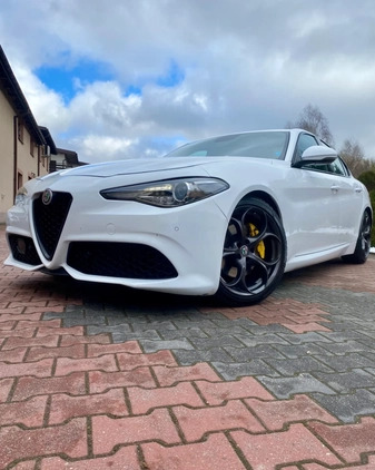 Alfa Romeo Giulia cena 89999 przebieg: 108000, rok produkcji 2017 z Częstochowa małe 92